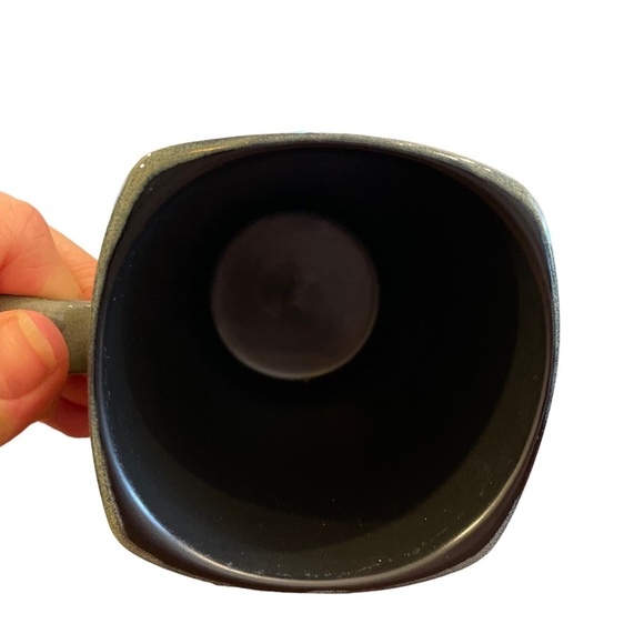 Roscher stoneware olive green leaf design “New Port” collection coffee cup. - Picture 5 of 6